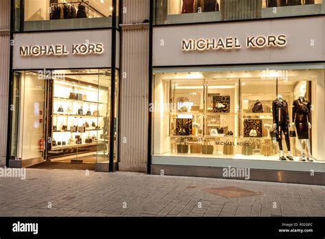 michael kors shop 1010 wien|Michael Kors Öffnungszeiten in Wien, Kohlmarkt 8.